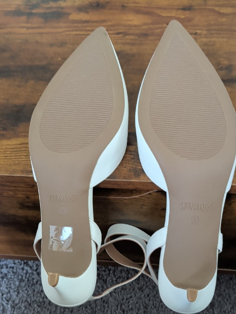 Dream Pairs White Pointed Toe Ankle Strap Heels - Picture 4 of 5